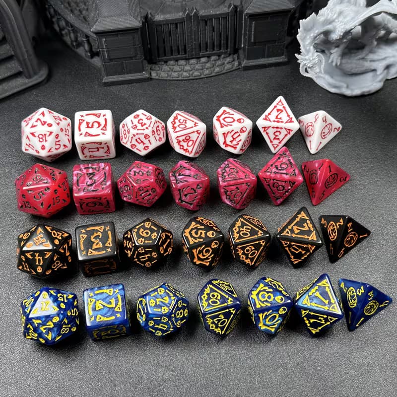 DND monikulaariset nopat/ Sopii pöytäpeliin/ D20 D12 D100 D10 D8 D6 D4/ Pääsiäisen/ Halloweenin/ Joululahjat-4